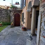 Casa Longhi アパート