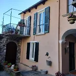 דירה Casa Longhi אורטה סאן ג'יוליו