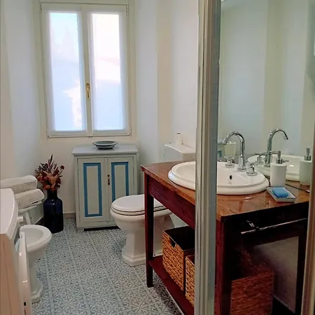 Casa Longhi Daire Orta San Giulio