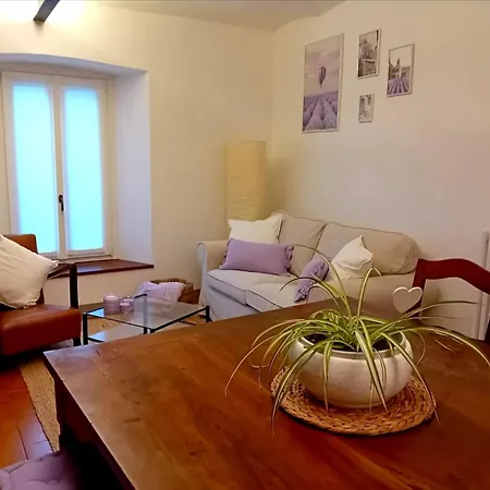 Casa Longhi *